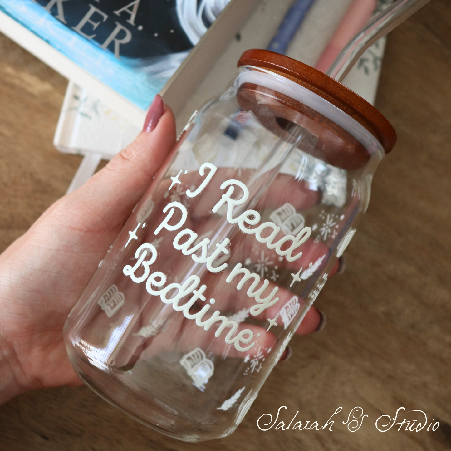 I Read Past My Bedtime - Glass Tumbler with Straw (500ml)