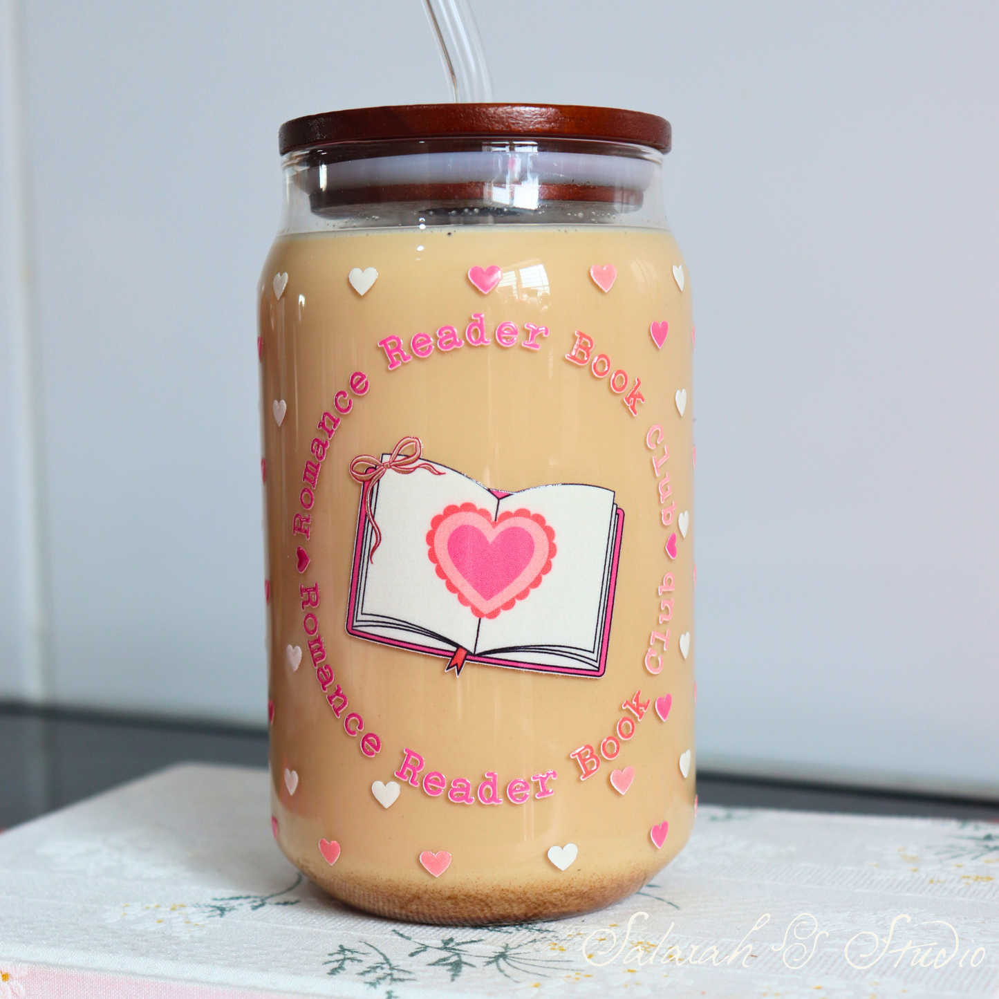 Romance Reader Book Club - Glass Tumbler with Straw (500ml)